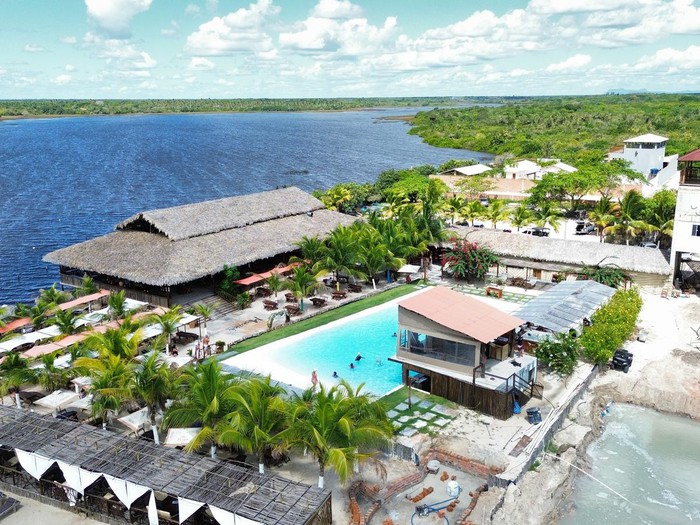 Munzuá Pier Club